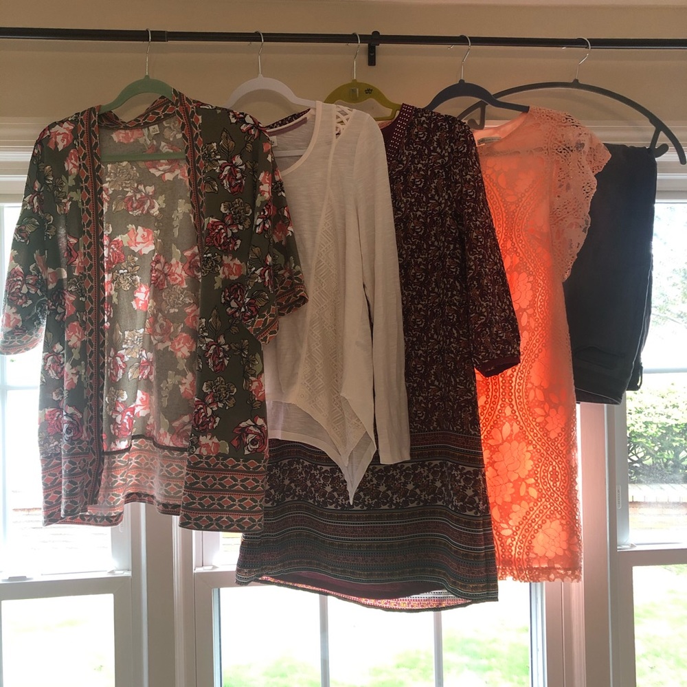 Lot of Cato 5 Medium dresses, shirts, and jeans.